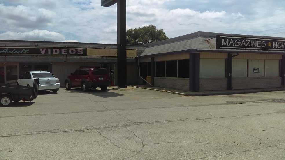 4501 N Keystone Ave, Indianapolis, IN for sale - Building Photo - Image 3 of 8