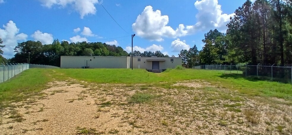 824 Bass Burkett Rd, Bassfield, MS for sale - Building Photo - Image 3 of 5
