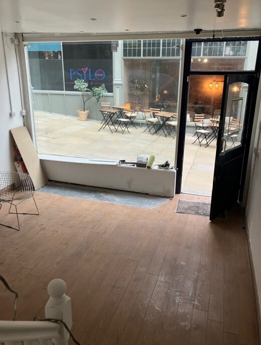 Vicar Ln, Leeds for lease Interior Photo- Image 1 of 4