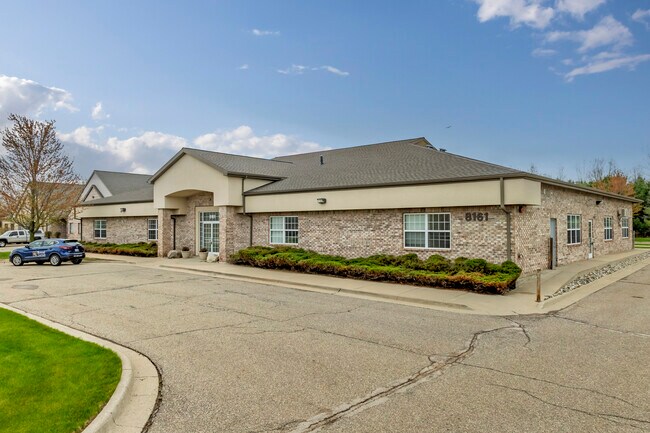 More details for 8161 Executive Ct, Lansing, MI - Office for Lease