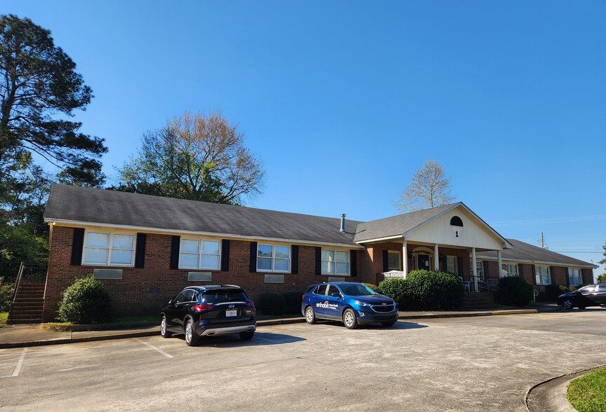 1026 Keith Dr, Perry, GA for sale - Primary Photo - Image 1 of 12