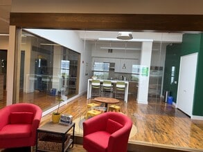 50 S Buckhout St, Irvington, NY for lease Interior Photo- Image 2 of 7