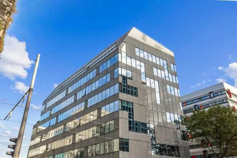 2-8 Rue Albert Einstein, Paris for lease Building Photo- Image 1 of 6