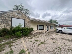 720 N 10th St, Killeen, TX for lease Building Photo- Image 1 of 9