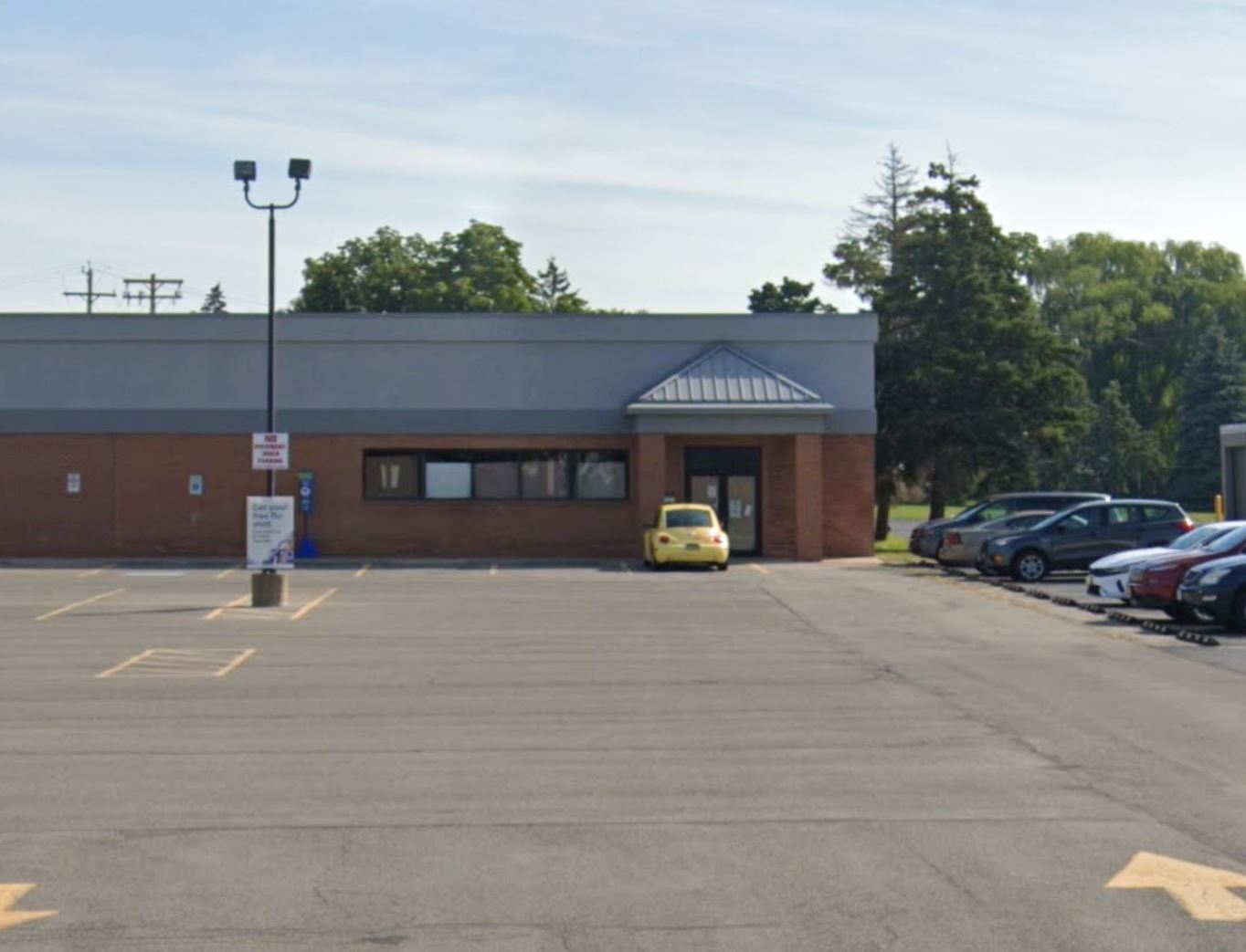 4407 Military Rd, Niagara Falls, NY for lease Building Photo- Image 1 of 5