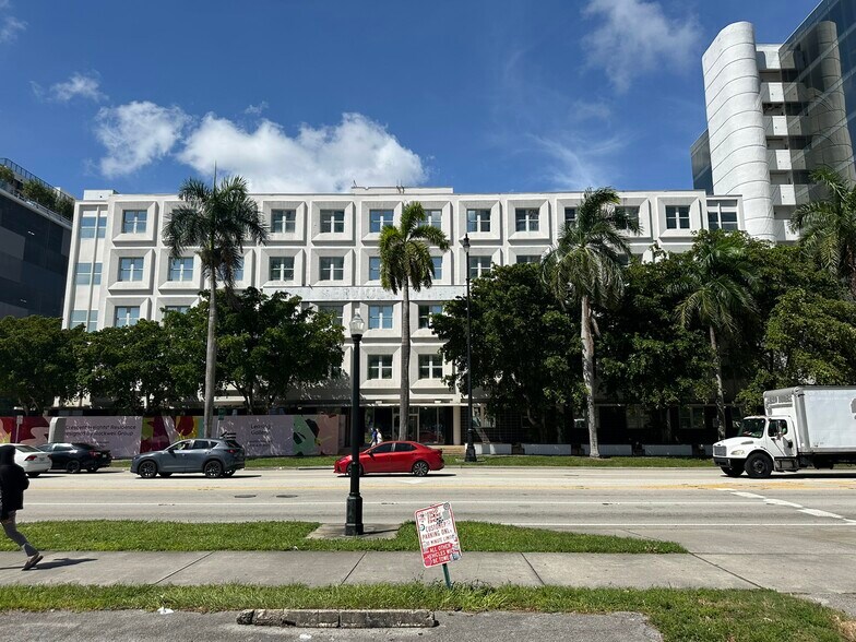 3000 Biscayne Blvd, Miami, FL for lease - Building Photo - Image 1 of 18