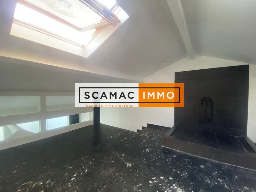 Flex in Malakoff for sale Interior Photo- Image 1 of 11