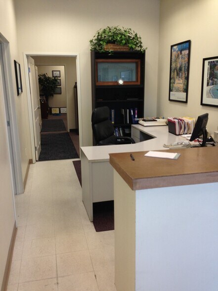 16213-16217 Illinois Ave, Paramount, CA à louer - Photo intérieure - Image 3 de 6