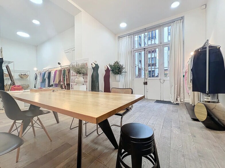 62 Rue Tiquetonne, Paris à vendre - Photo du bâtiment - Image 3 de 15