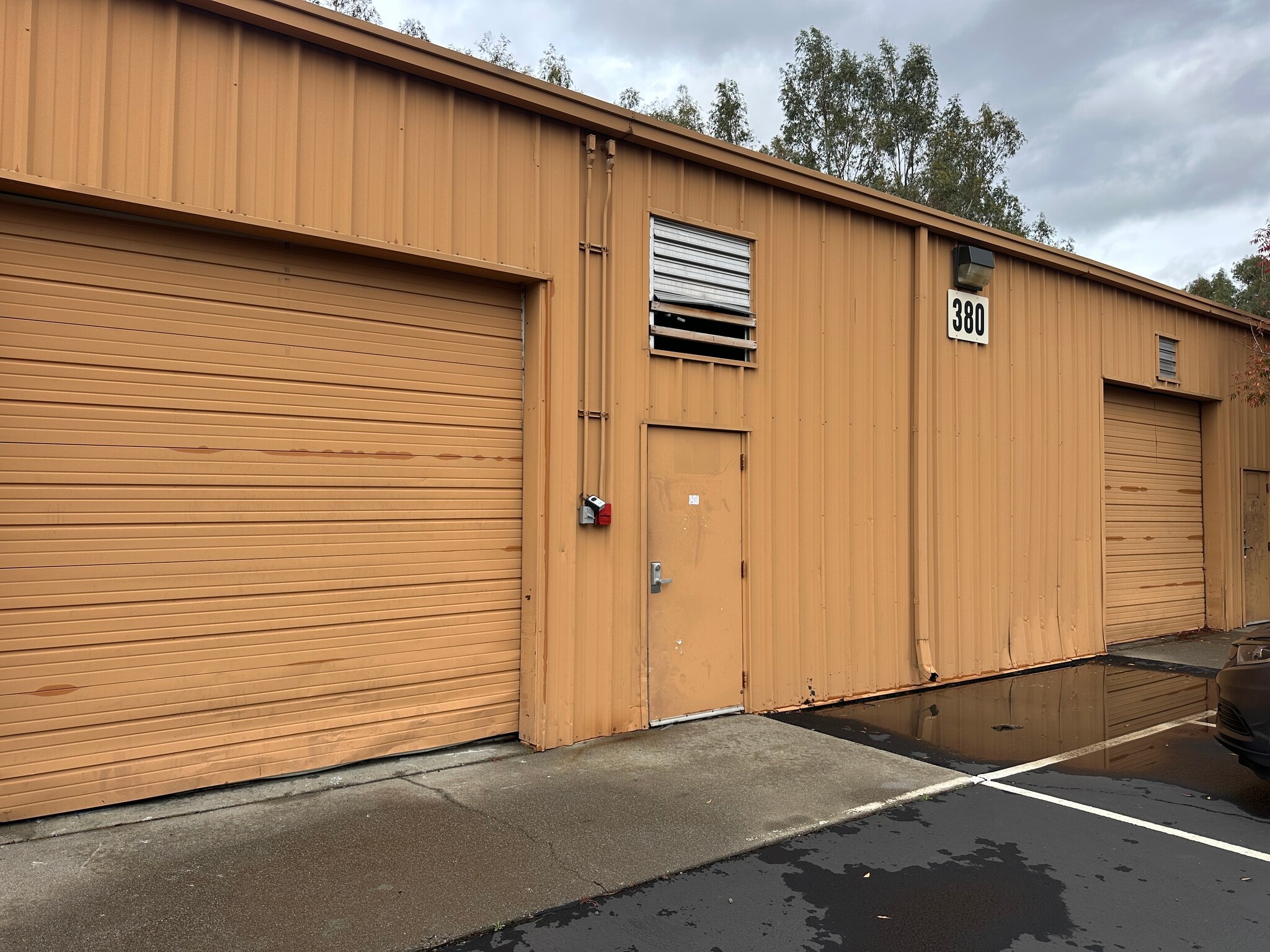 370 Ryan Ave, Chico, CA for lease Interior Photo- Image 1 of 6