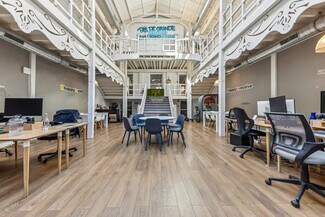 Plus de détails pour 237 Rue La Fayette, Paris - Bureau à louer