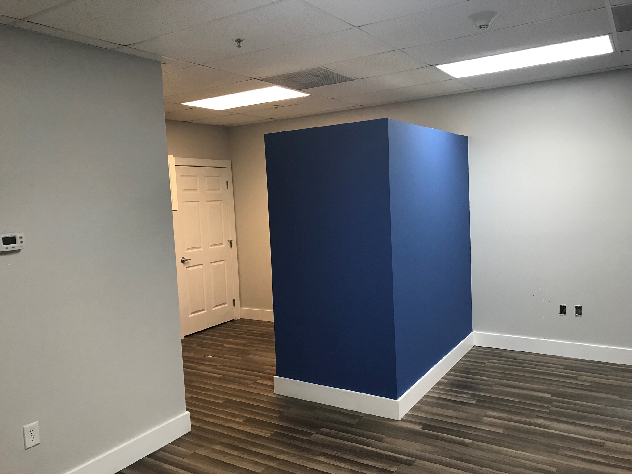 787 Commerce Dr, Venice, FL for lease Interior Photo- Image 1 of 4