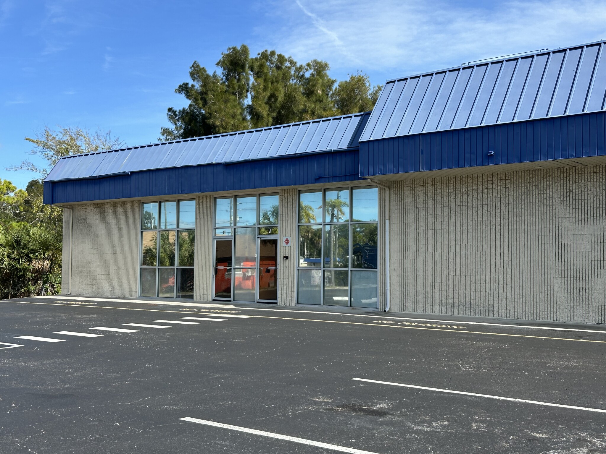 7400 US Highway 19, New Port Richey, FL for lease Building Photo- Image 1 of 29
