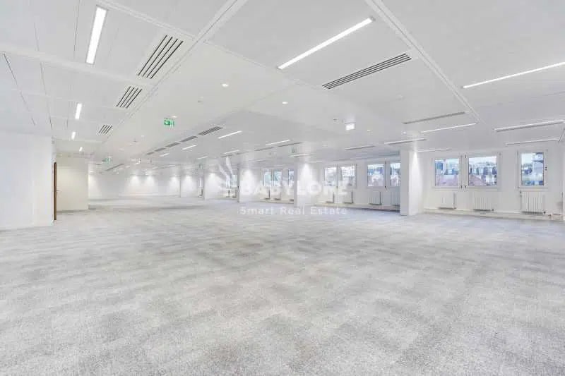 64-70 Rue Du Ranelagh, Paris for lease - Building Photo - Image 1 of 14