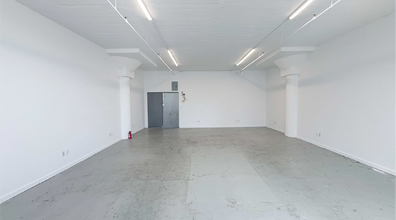 22-19 41st Ave, Long Island City, NY for lease Interior Photo- Image 2 of 3