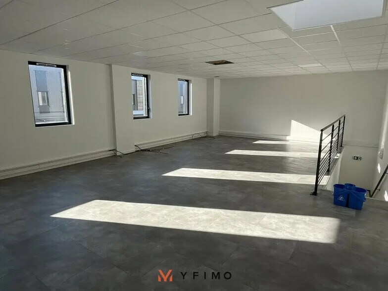 Flex dans Les Mureaux à louer - Photo intérieure - Image 2 de 5