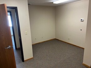 4357 13th Ave SW, Fargo, ND for sale Building Photo- Image 2 of 4