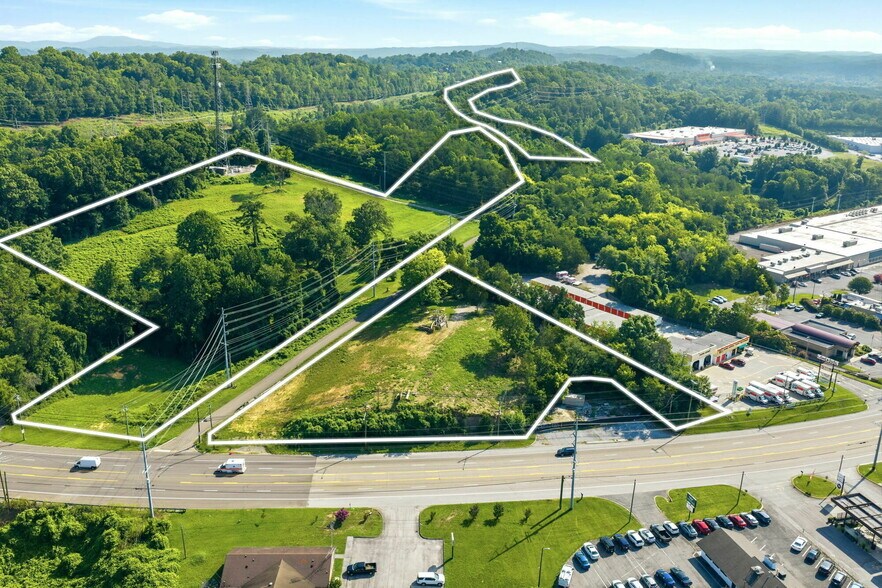 7102 Chapman hwy, Knoxville, TN for sale - Building Photo - Image 2 of 22