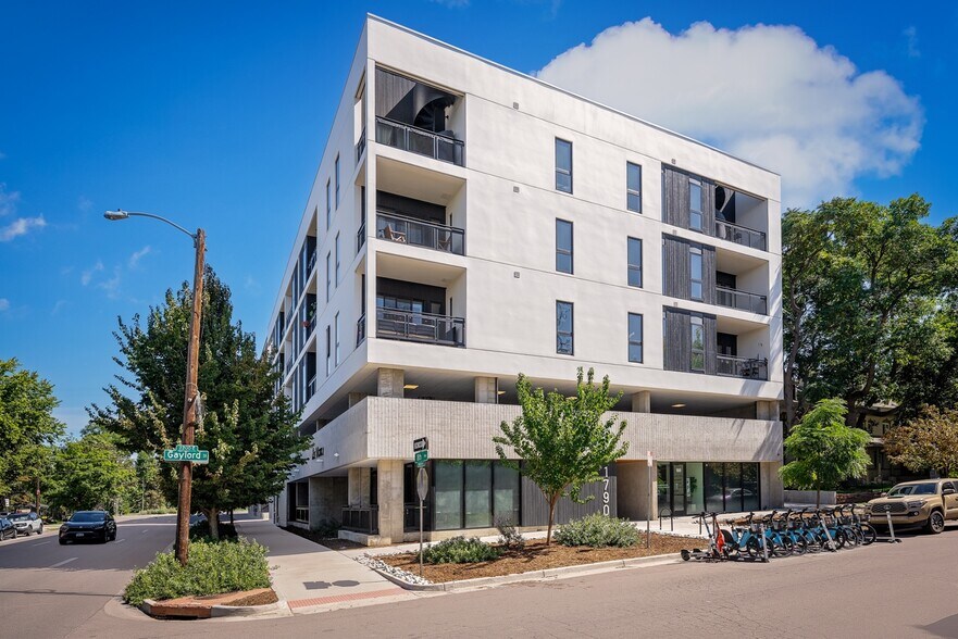 1790 Gaylord St, Denver, CO à louer - Photo du bâtiment - Image 1 de 14
