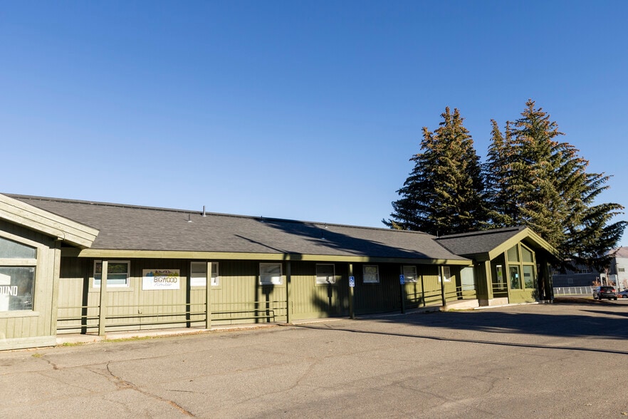 21 E Maple St, Hailey, ID à vendre - Photo du bâtiment - Image 2 de 15