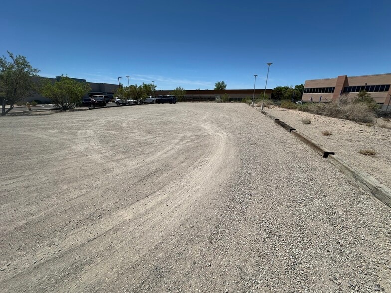 2621 Broadbent Pky NE, Albuquerque, NM for sale - Building Photo - Image 3 of 7