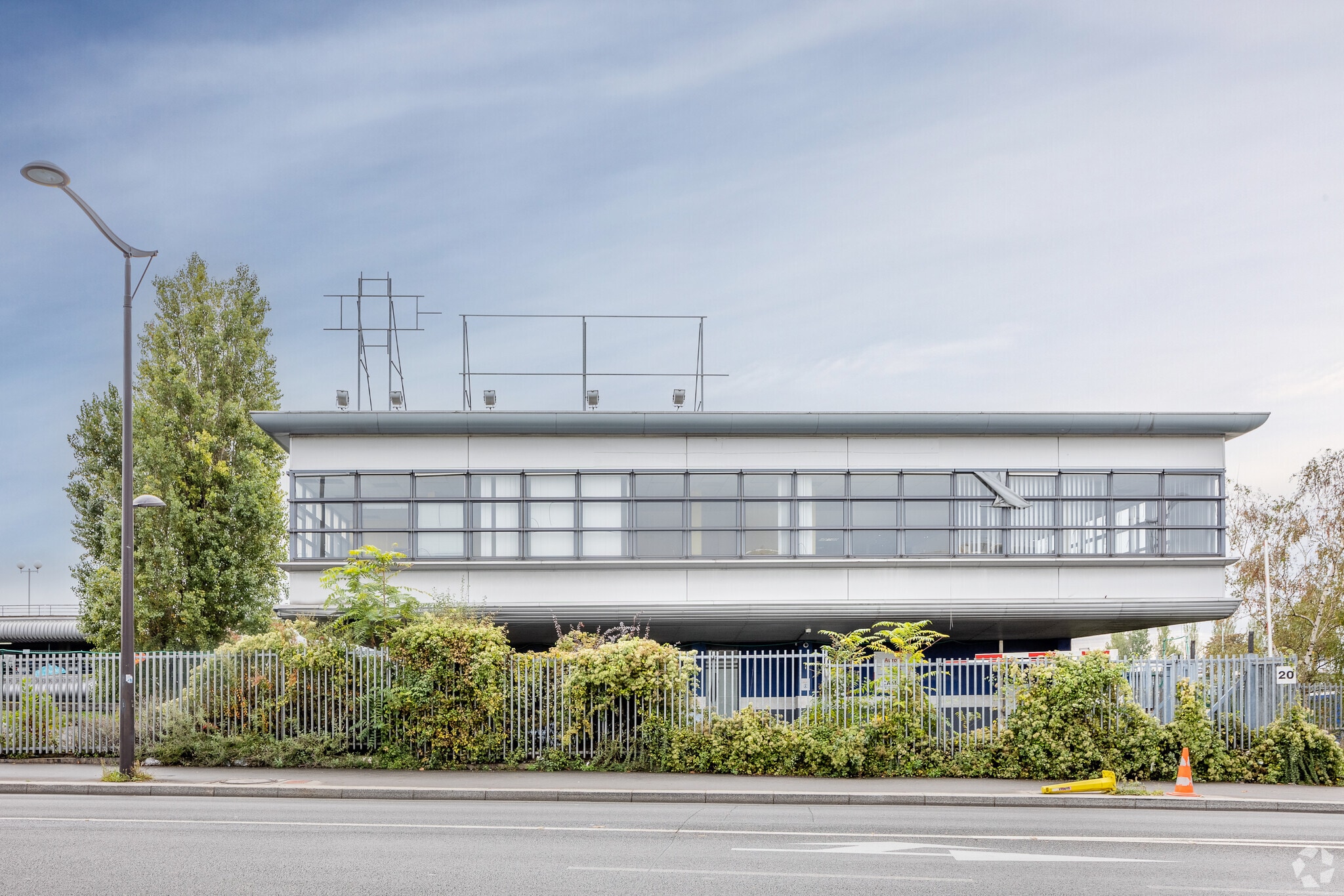 20 Boulevard Poniatowski, Paris à louer Photo principale- Image 1 de 4