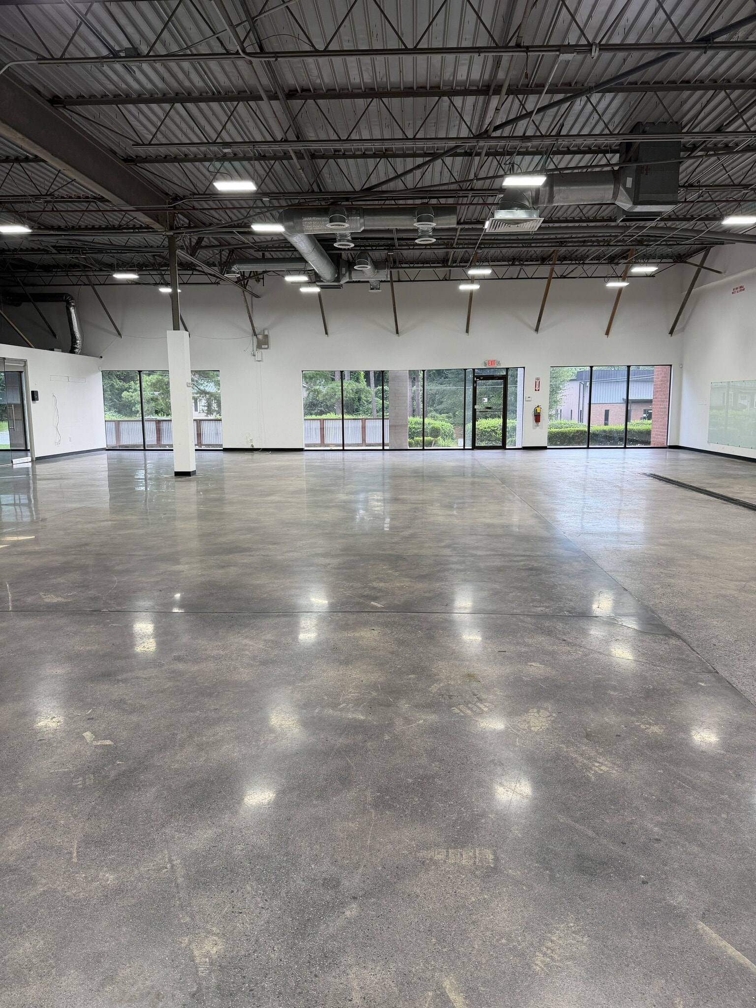 1395 S Marietta Pky SE, Marietta, GA for lease Interior Photo- Image 1 of 4