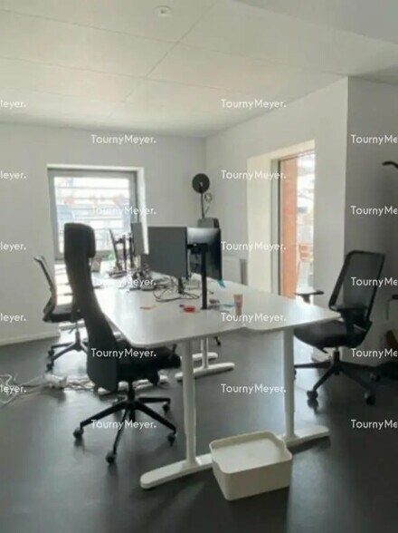 Bureau dans Nantes à louer - Photo du bâtiment - Image 2 de 8