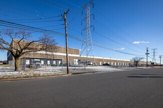 Plus de détails pour 41-49 Distribution Blvd, Edison, NJ - Industriel à louer