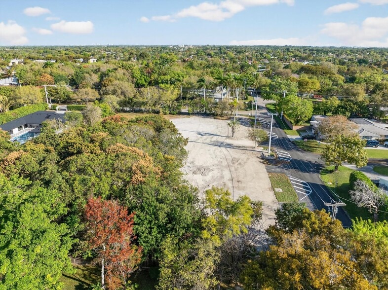 9202 84th ave, Miami, FL for sale - Building Photo - Image 3 of 29