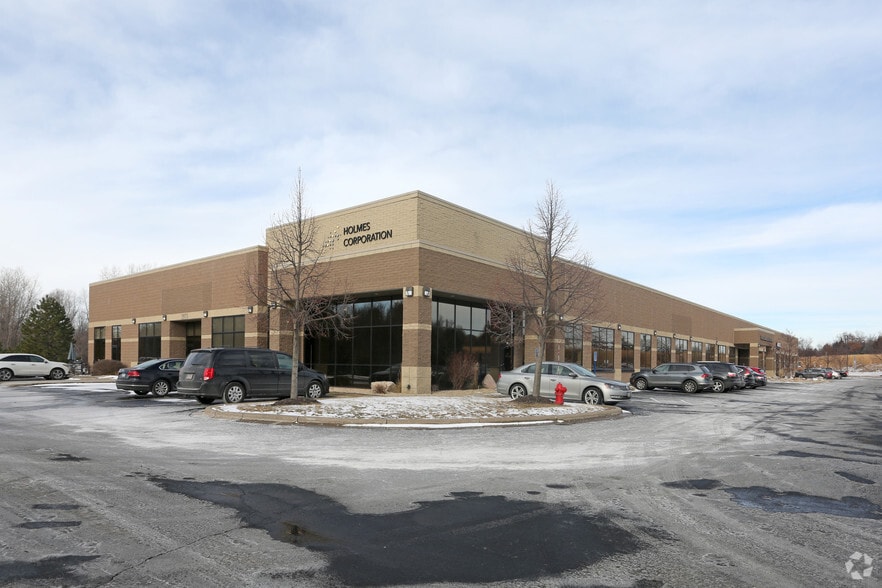 2975 Lone Oak Dr, Eagan, MN for lease - Primary Photo - Image 1 of 2