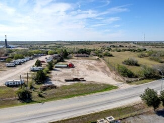 Plus de détails pour 298 State Highway 239, Kenedy, TX - Spécialité à vendre