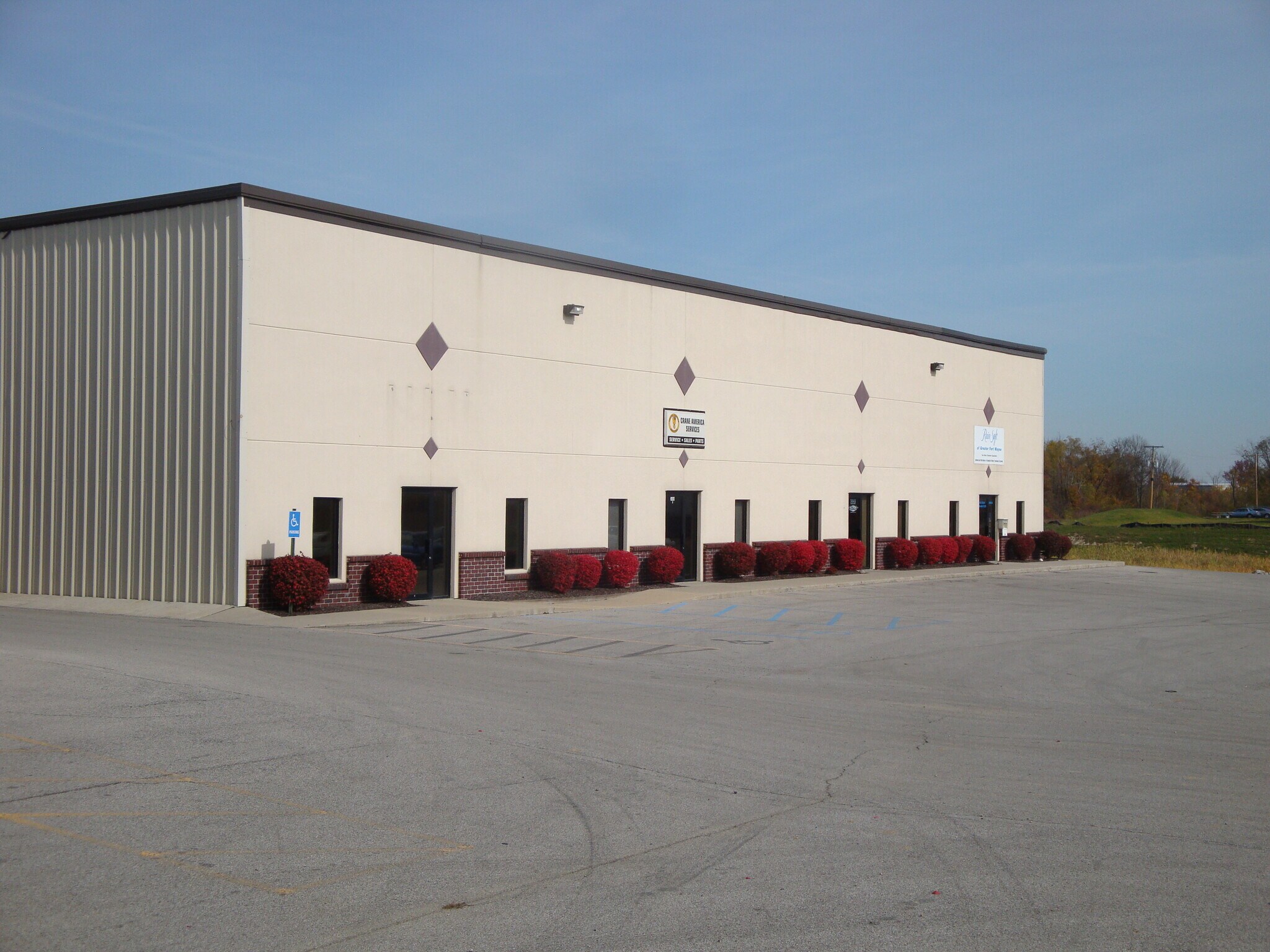 3404 Metro Dr, Fort Wayne, IN for lease Primary Photo- Image 1 of 2