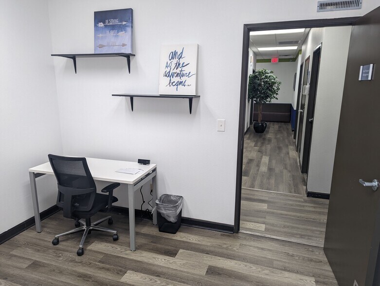 21750 Hardy Oak Blvd, San Antonio, TX à louer - Photo intérieure - Image 3 de 14