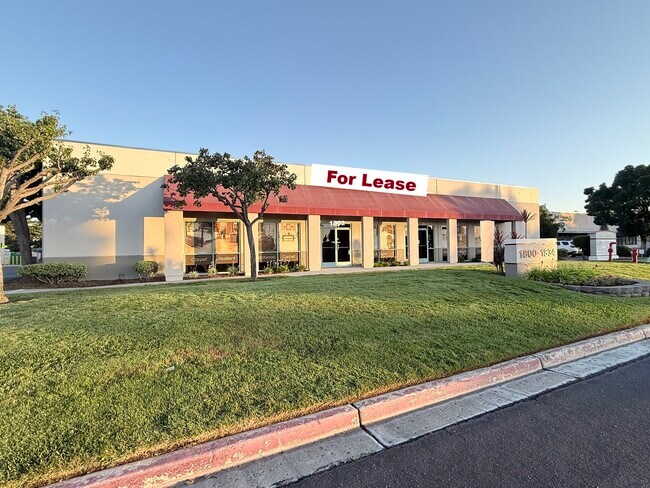 Plus de détails pour 1802-1830 Verne Roberts Cir, Antioch, CA - Local d'activités, Industriel à louer