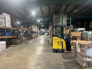 2226 Springboro Pike, Dayton, OH for sale Interior Photo- Image 2 of 6