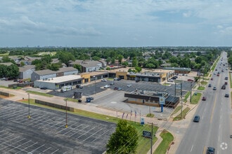 9120-9146 N Macarthur Blvd, Oklahoma City, OK - Aérien  Vue de la carte