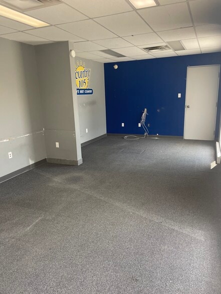 710 Industrial Rd, Shelburne, ON for lease - Building Photo - Image 3 of 4