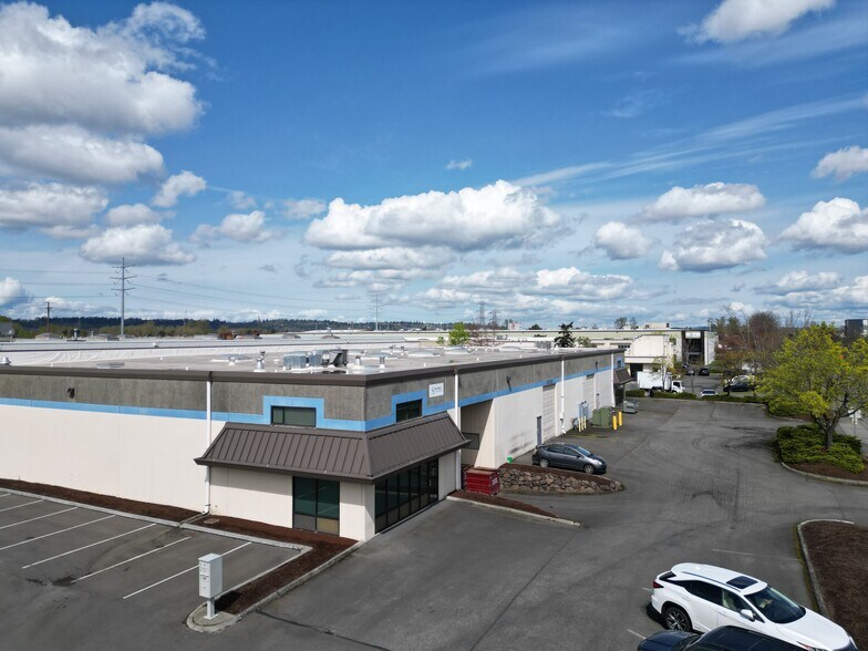 22637-22645 76th Ave S, Kent, WA à louer - Photo du bâtiment - Image 2 de 4