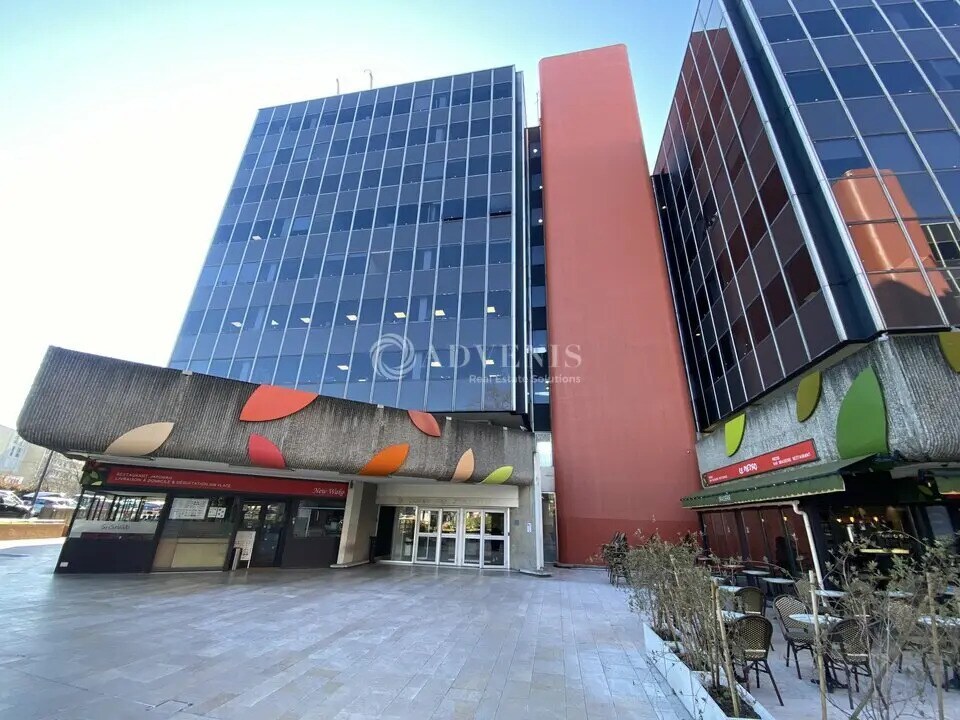 Bureau dans Maisons-Alfort à louer Photo du bâtiment- Image 1 de 11