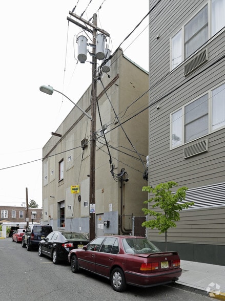5508 Polk St, West New York, NJ à vendre - Photo du bâtiment - Image 2 de 16