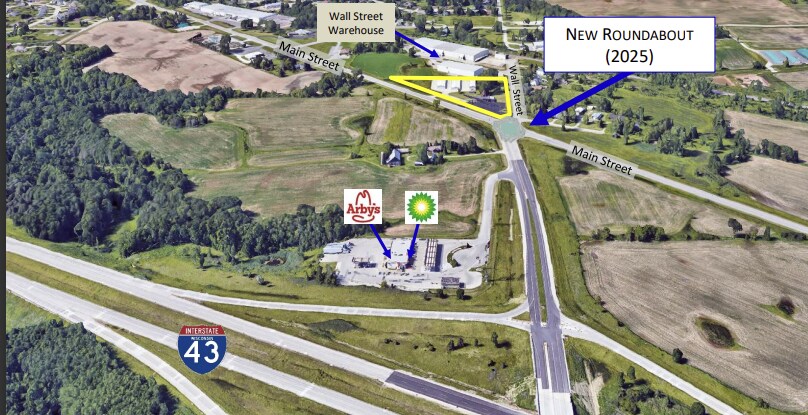 3300 & 3361 Main St, Town of Ledgeview portefeuille de 2 propriétés à vendre sur LoopNet.ca Photo principale- Image 1 de 2