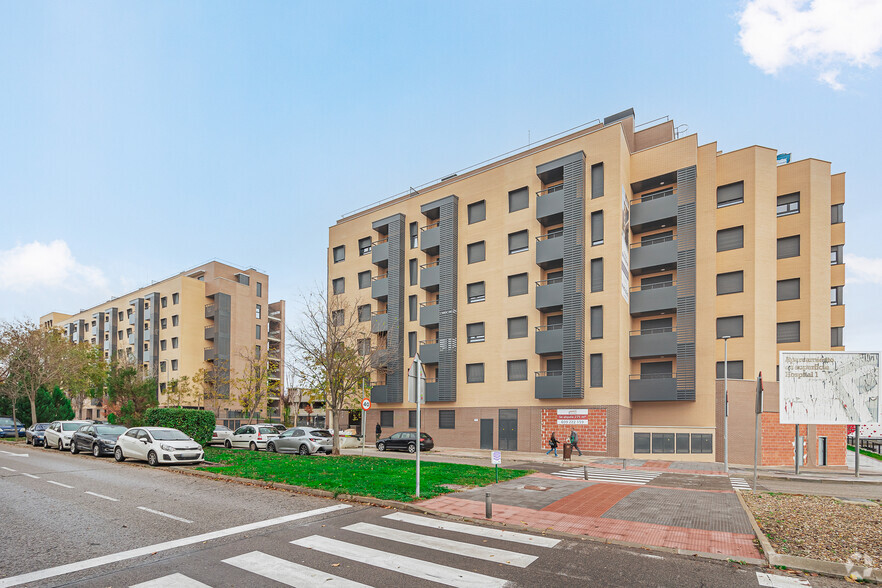 Avenida De Jorge Oteiza, 5, Torrejón De Ardoz, Madrid à louer - Photo du b timent - Image 2 de 4