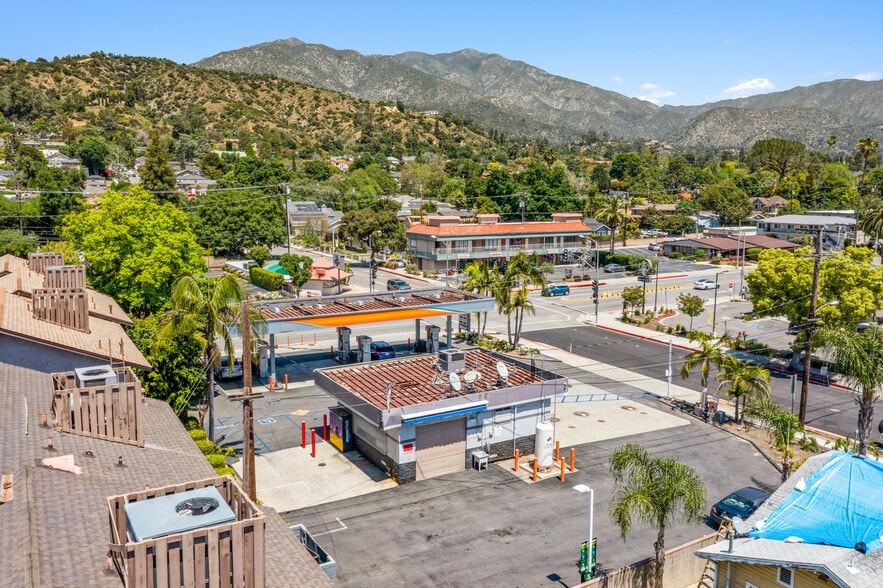 902 W Foothill Blvd, Monrovia, CA for sale - Building Photo - Image 3 of 6