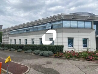 Plus de détails pour 13 Rue Edison, Bron - Bureau à vendre