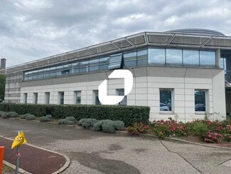 More details for 13 Rue Edison, Bron - Office for Sale