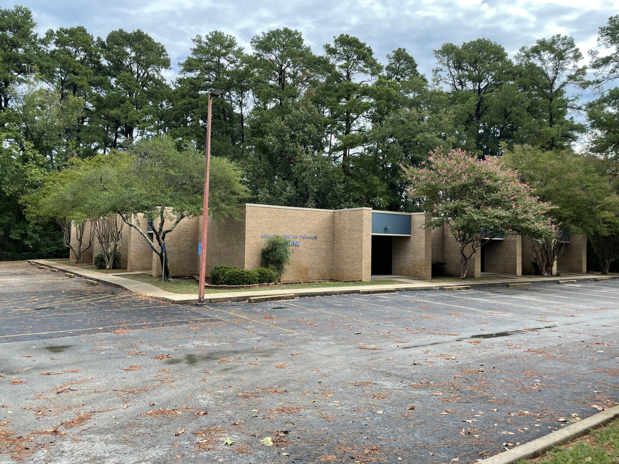 4800 NE Stallings Dr, Nacogdoches, TX for lease Building Photo- Image 1 of 8