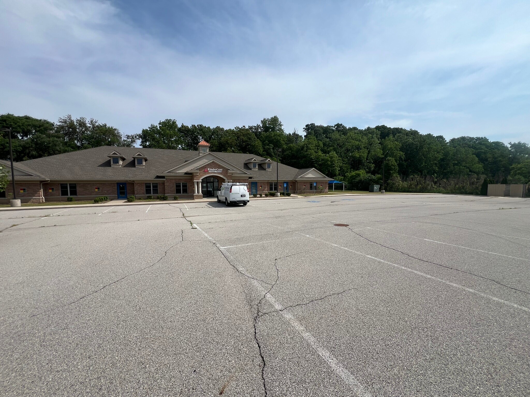 82 Capital Dr, Warsaw, IN for lease Building Photo- Image 1 of 16