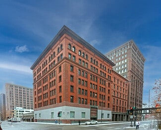 More details for 360 Robert St N, Saint Paul, MN - Office for Sale