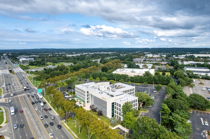 401 Broadhollow Rd, Melville, NY for lease - Aerial - Image 2 of 7